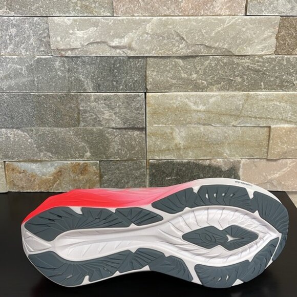 🛍️ ASICS Women's NOVABLAST 4 Running Shoes - Picture 6 of 6
